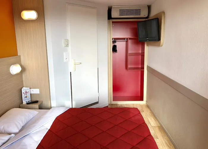 Premiere Classe Sud بيربينيو