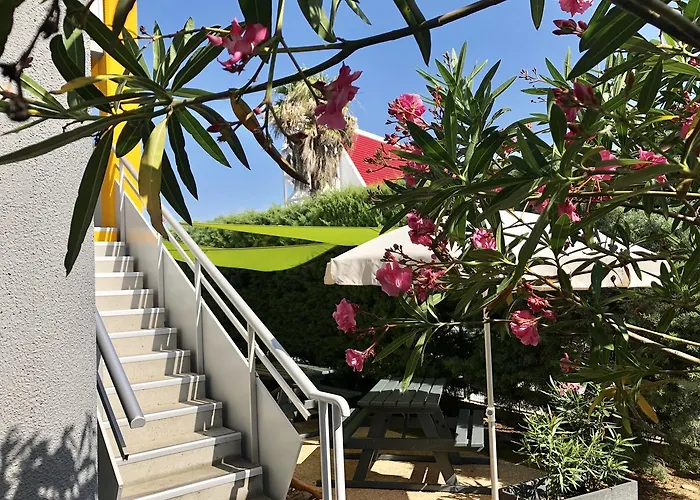 Szálloda Premiere Classe Sud *