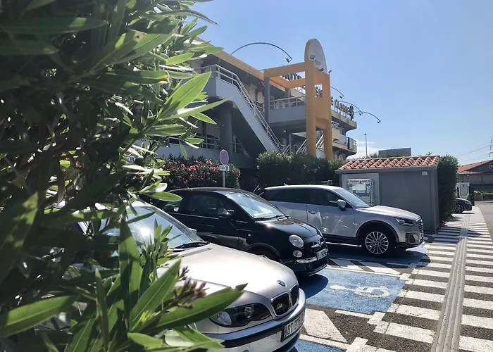 Szálloda Premiere Classe Sud *